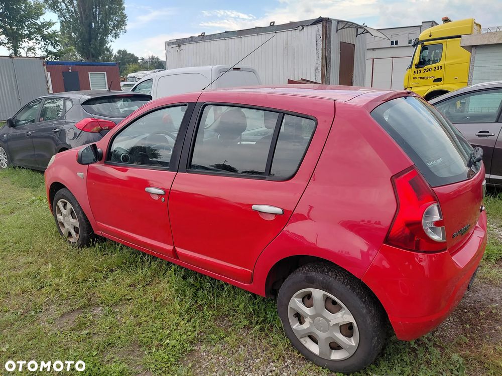 Dacia Sandero - 6