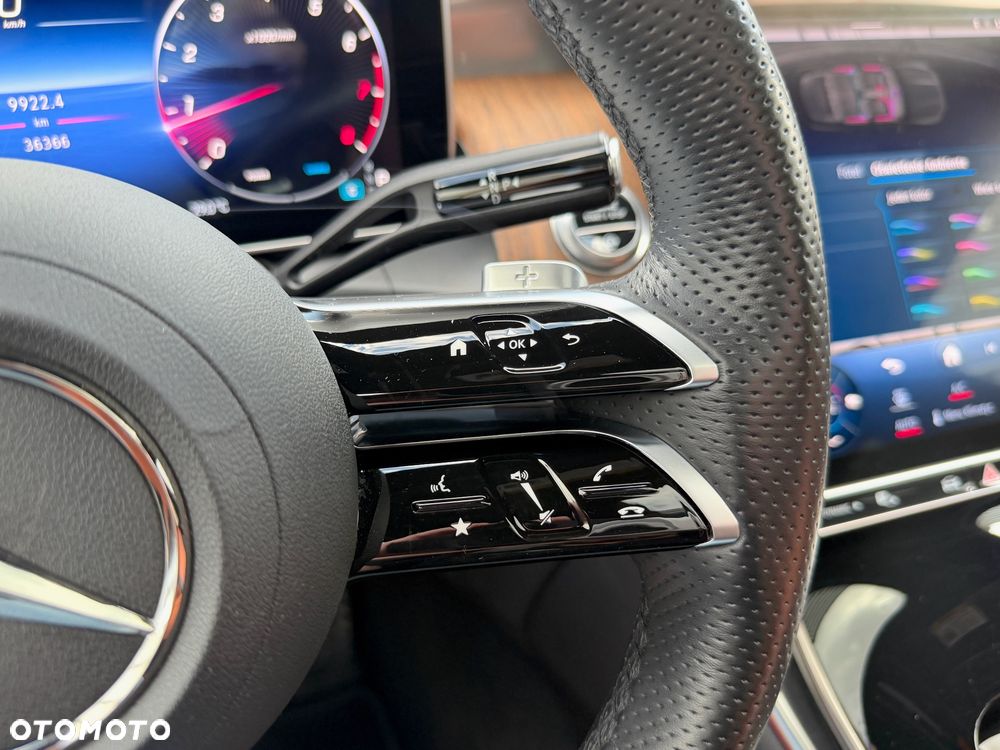 Mercedes-Benz GLC 300 4Matic 9G-TRONIC AMG Line Advanced - 31