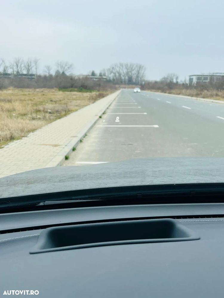 Mercedes-Benz GLC - 17