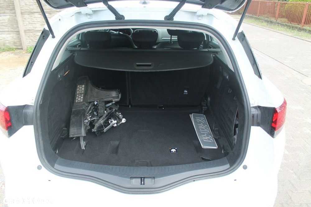 Renault Megane - 12