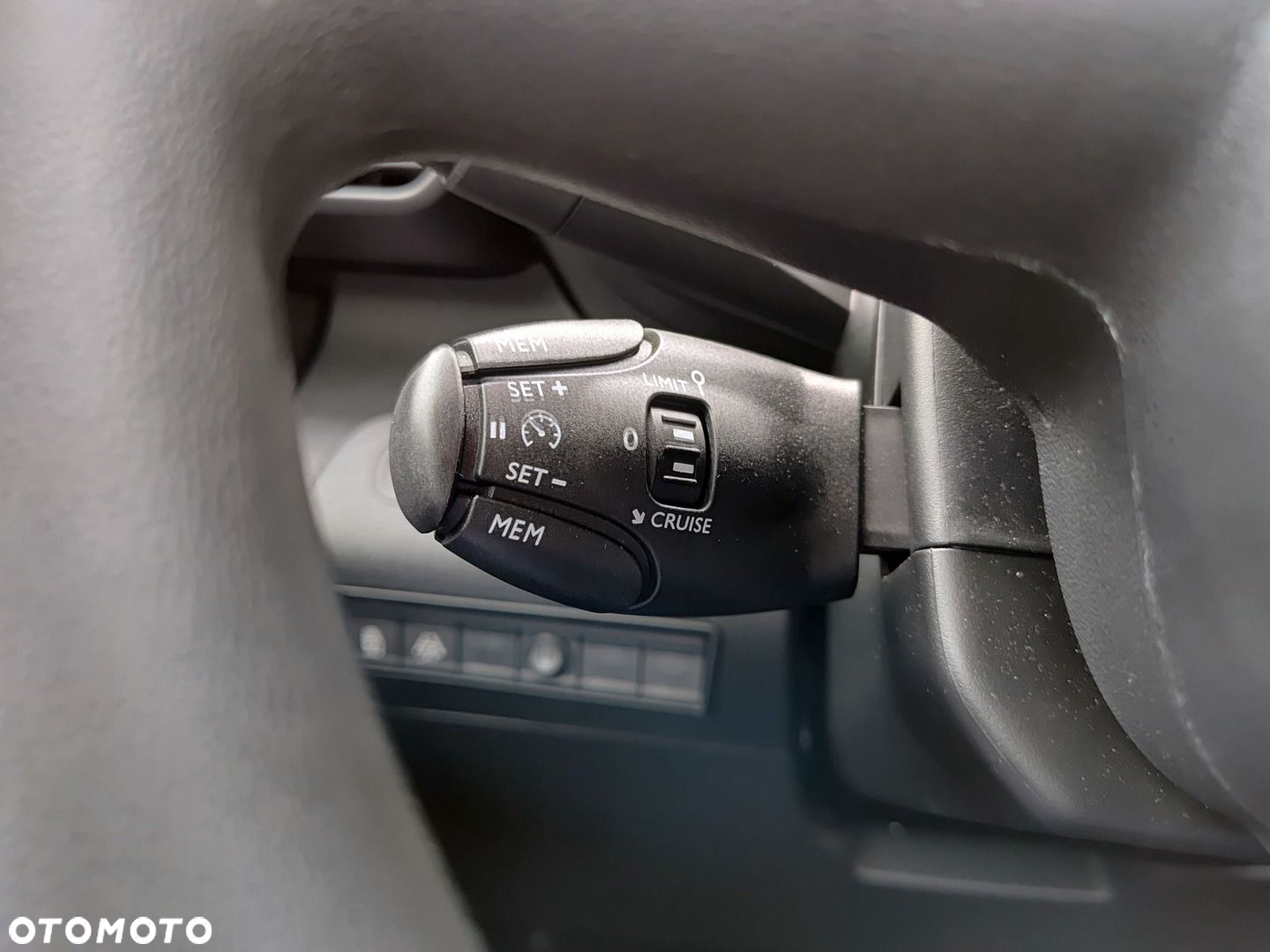Toyota Proace City Verso 1.2 D-4T Business - 18