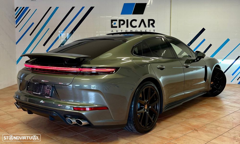 Porsche Panamera 4S E-Hybrid - 25