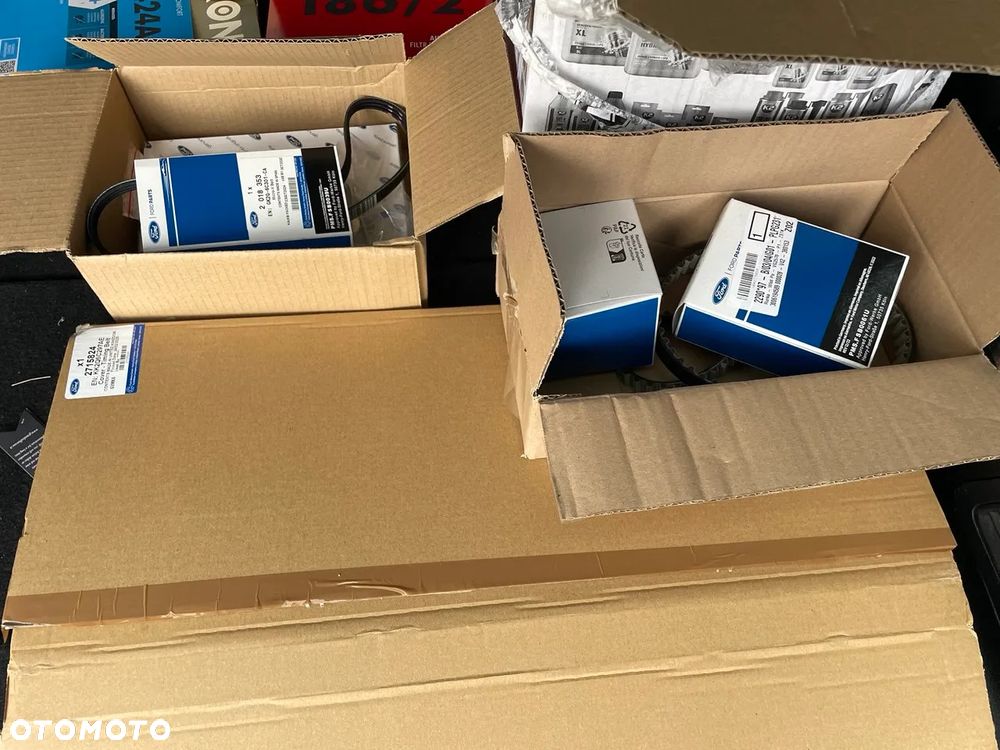 Ford S-Max 2.0 EcoBlue Titanium - 28