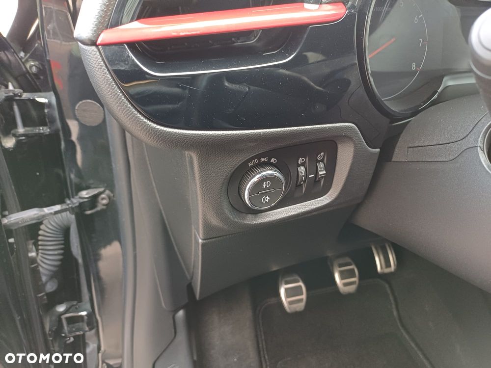 Opel Corsa 1.2 Direct Injection Turbo Start/Stop GS Line - 22