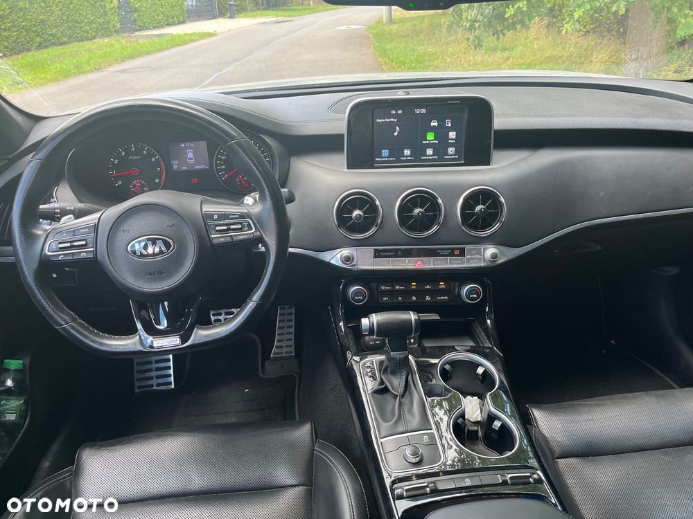 Kia Stinger 2.0 T-GDI GT Line - 8