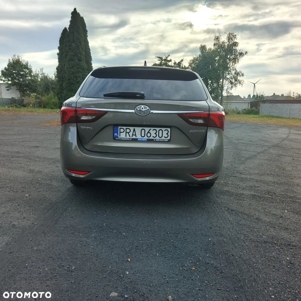 Toyota Avensis 1.8 Prestige MS - 4