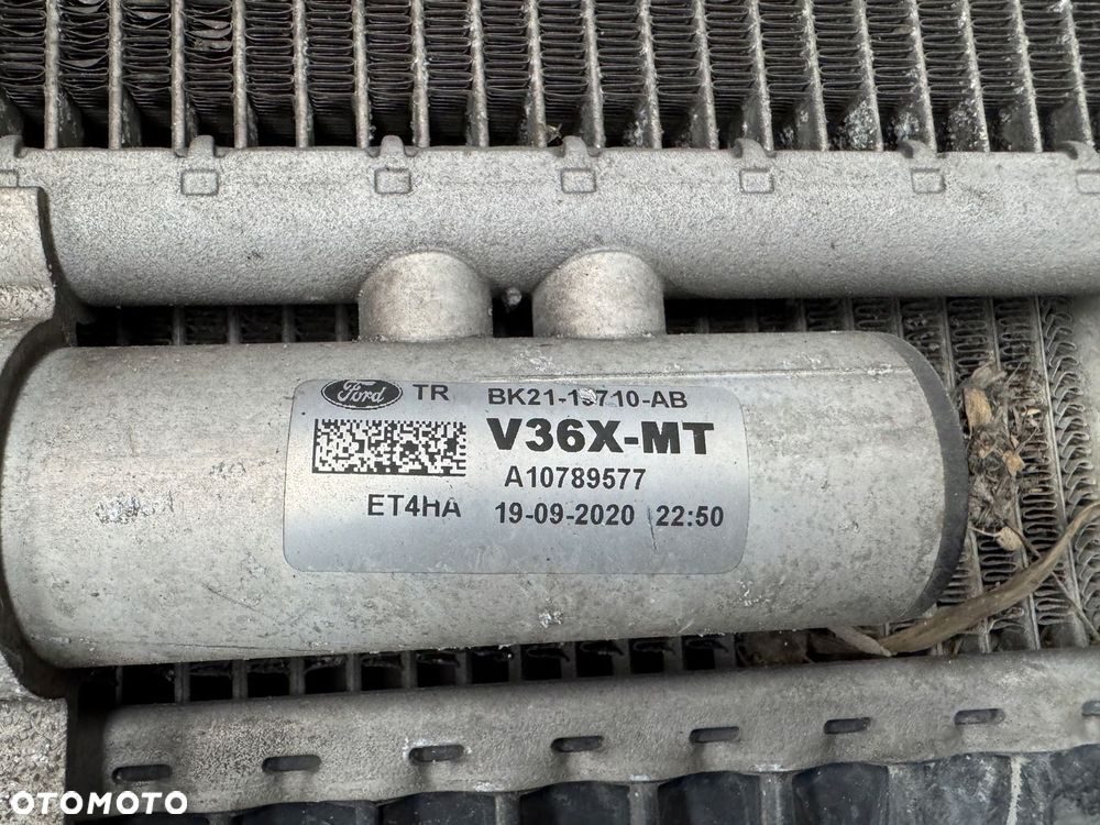 KOMPLET CHŁODNIC TRANSIT MK8 RWD 2.0ECOBLUE - 4