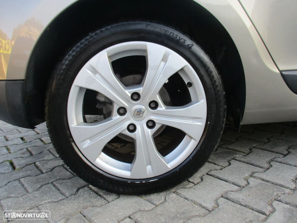 Renault Mégane - 22