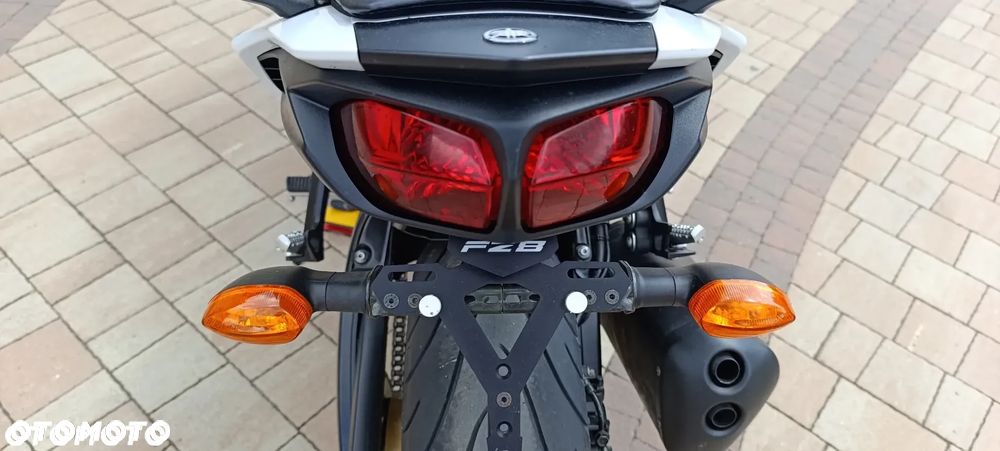 Yamaha FZ8 - 31