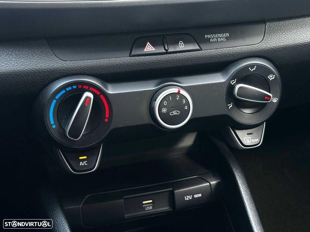 Kia Stonic 1.2 Dynamic - 17