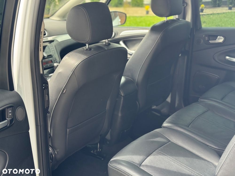 Ford S-Max 2.2 TDCi DPF Durashift-6-tronic Titanium - 23