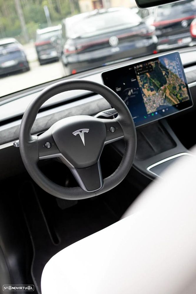 Tesla Model Y Long Range Tração Integral - 3