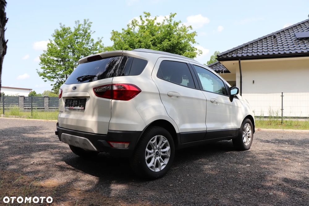 Ford EcoSport - 5