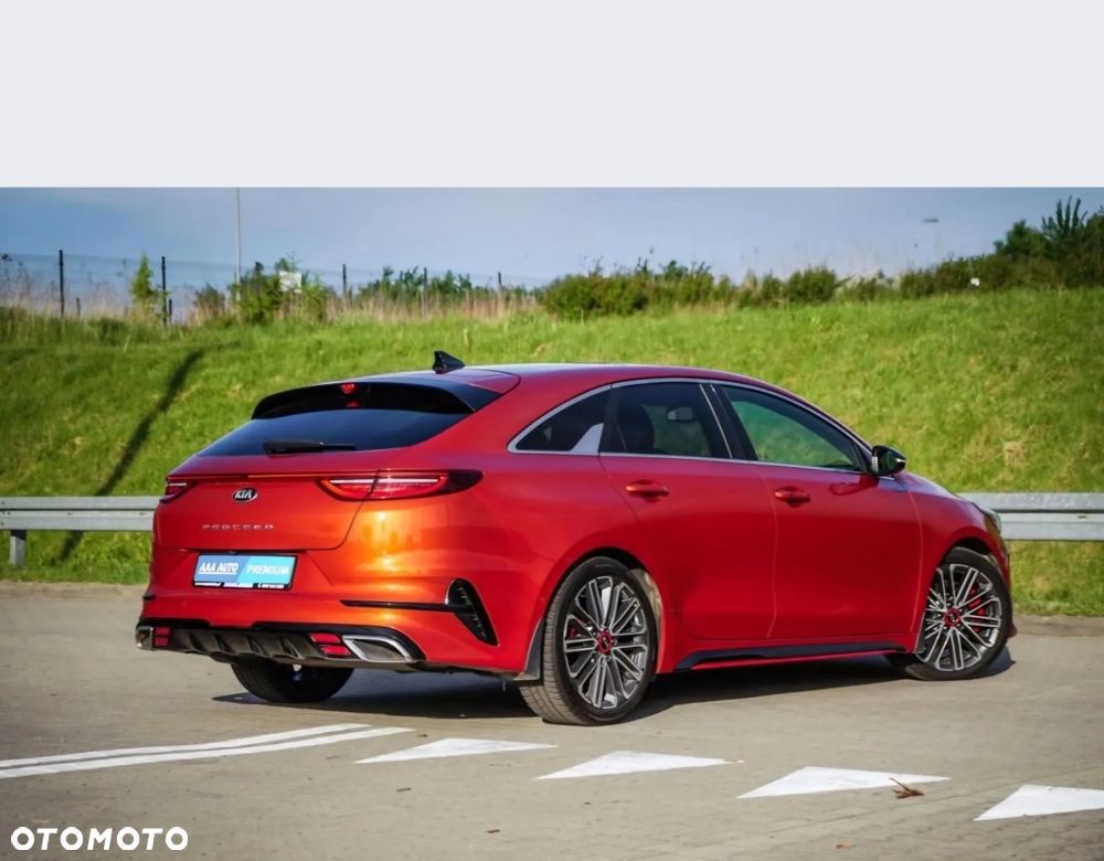 Kia ProCeed 1.6 T-GDI GT DCT - 5