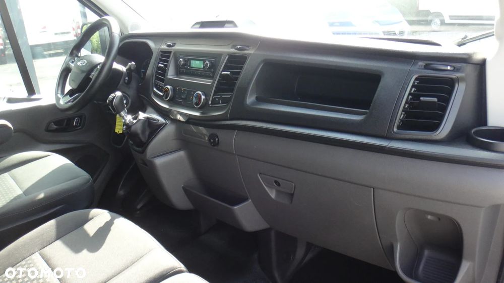Ford TRANSIT - 11