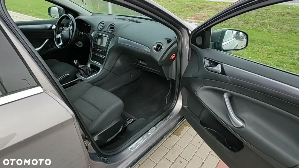 Ford Mondeo 2.0 Titanium X - 8
