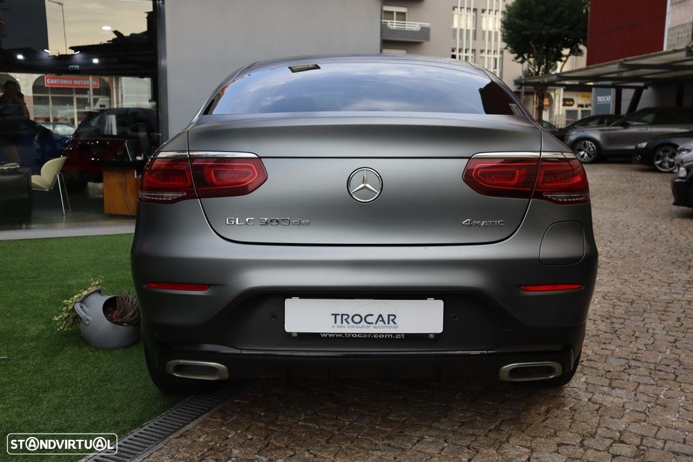 Mercedes-Benz GLC 300 de Coupe 4Matic 9G-TRONIC AMG Line - 17