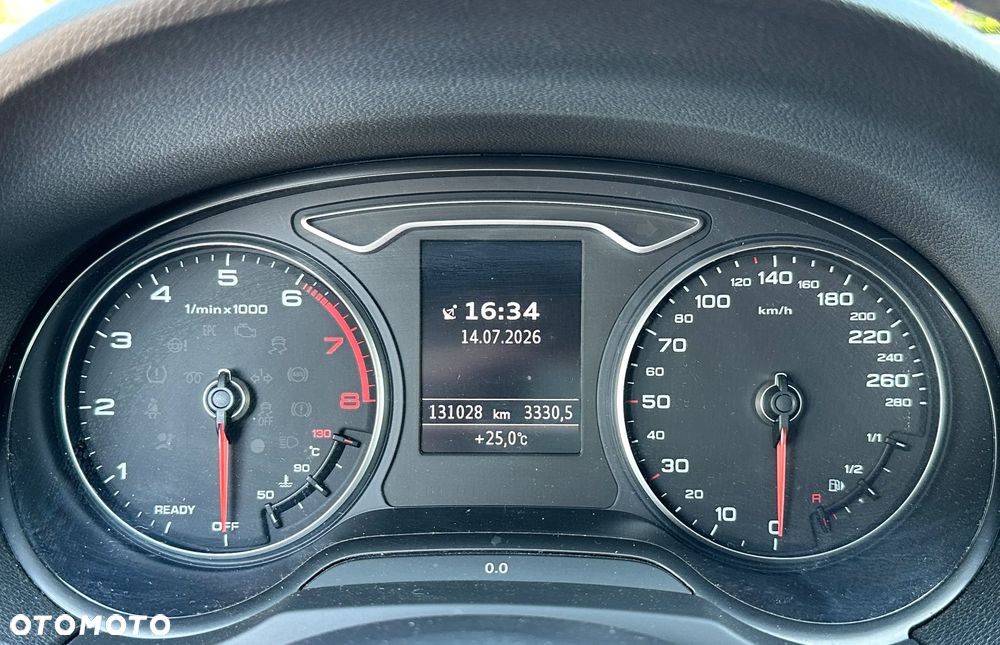 Audi A3 Limousine 30 TFSI sport - 24