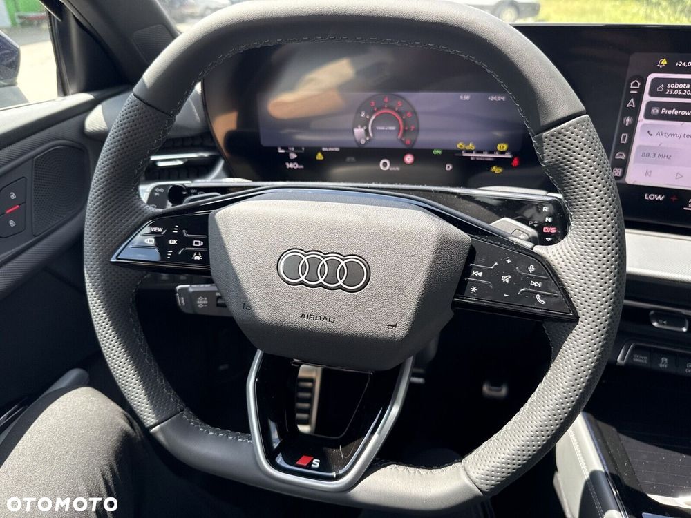 Audi Q3 - 18