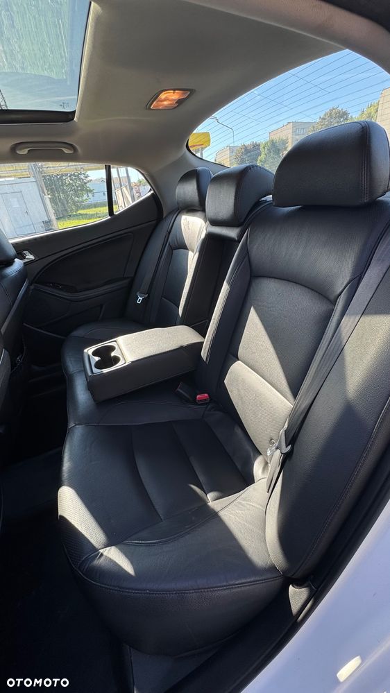 Kia Optima 1.7 CRDi XL - 10