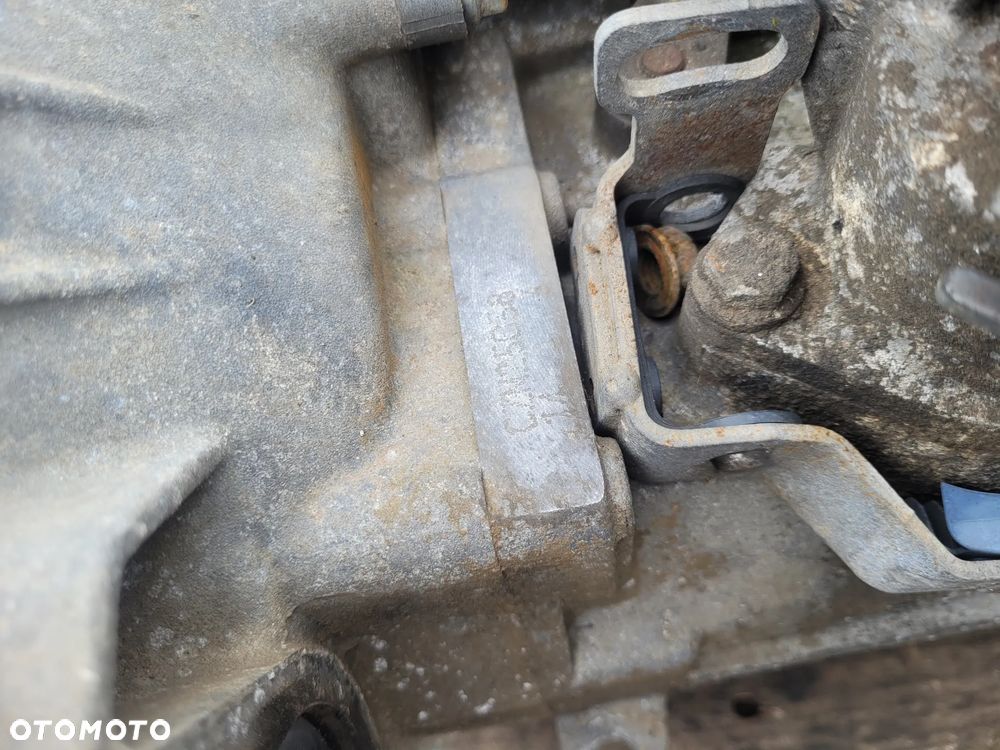 Skrzynia biegów VW AUDI SEAT SKODA 1,8 20V 5-bieg manual CZM - 3