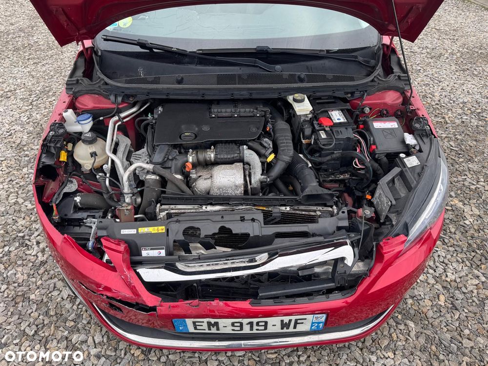 Peugeot 308 BlueHDi 120 EAT6 Stop & Start Active Business-Paket - 13