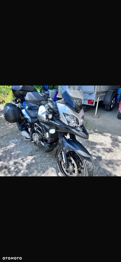 Suzuki V-STROM - 8