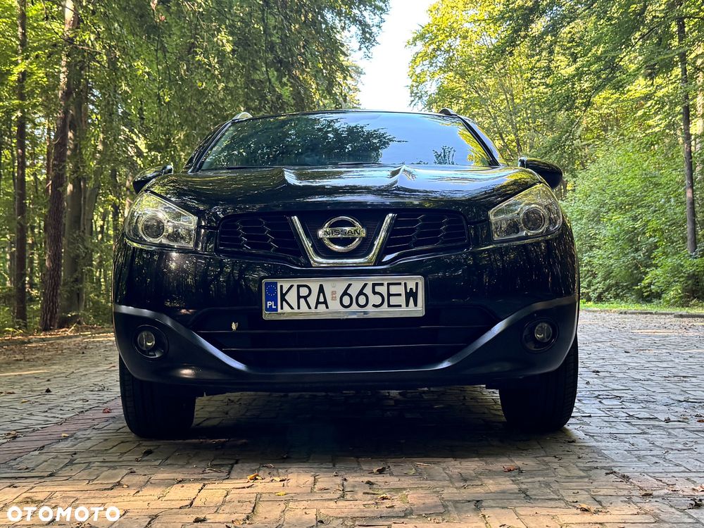 Nissan Qashqai 2.0 4x4 Tekna - 4