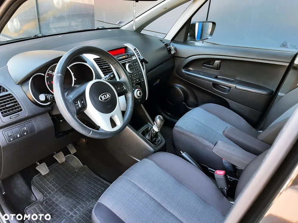 Kia Venga 1.4 L - 20