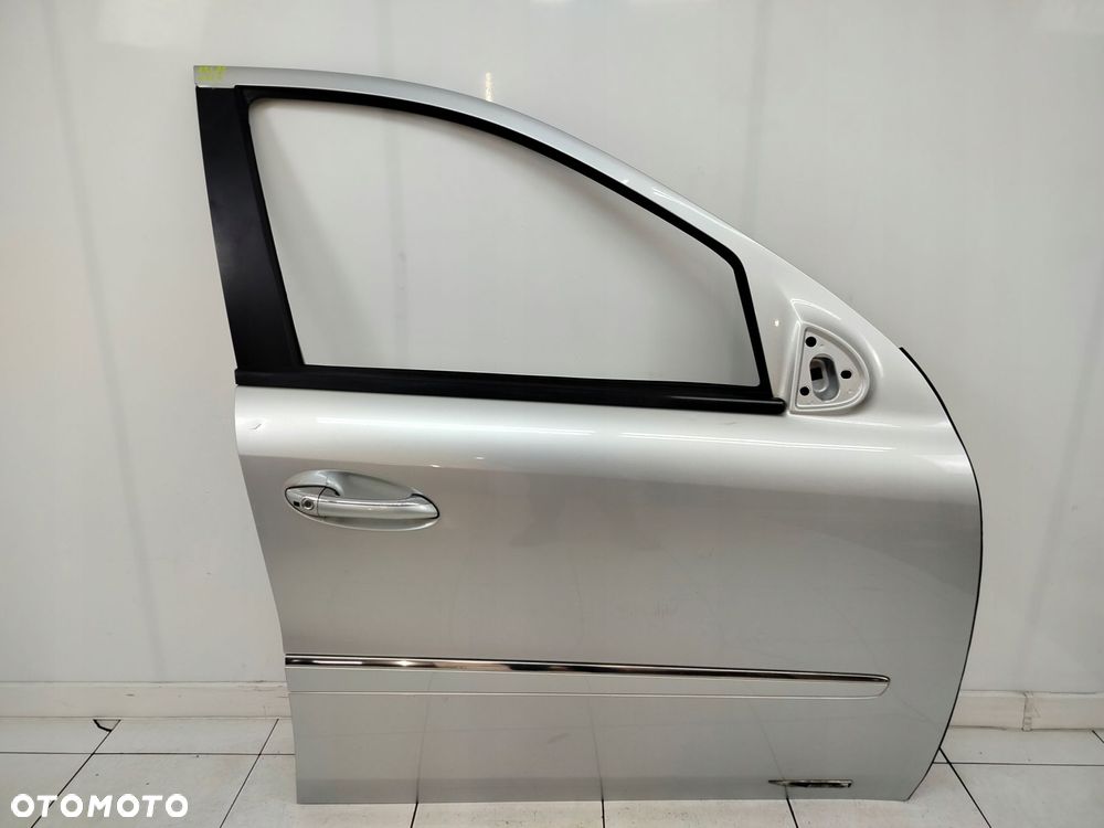 mercedes ml w164 05r- drzwi prawe przednie prawy przód 775 - 1