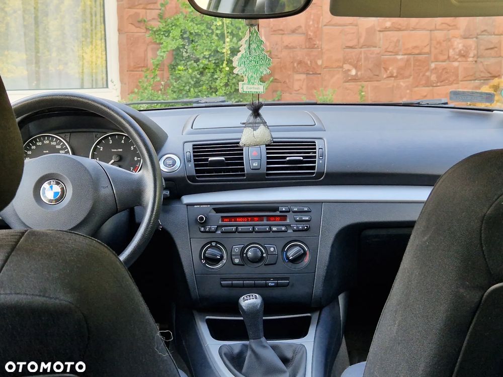 BMW Seria 1 - 13