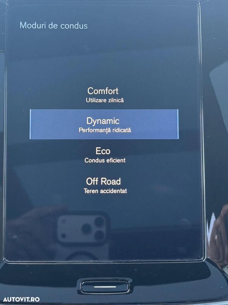 Volvo XC 40 D4 AWD Geartronic Inscription - 24