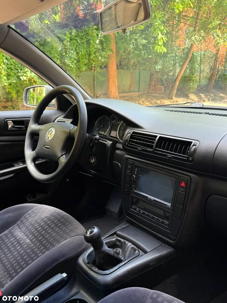 Volkswagen Passat 1.9 TDI Basis - 8