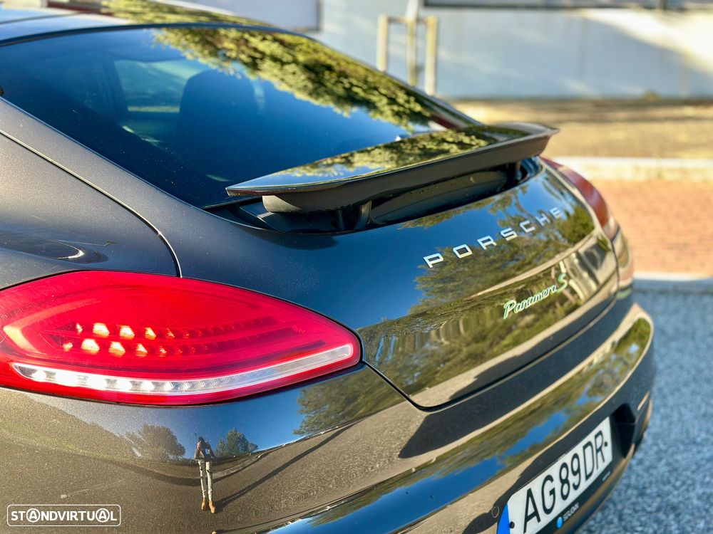 Porsche Panamera - 11