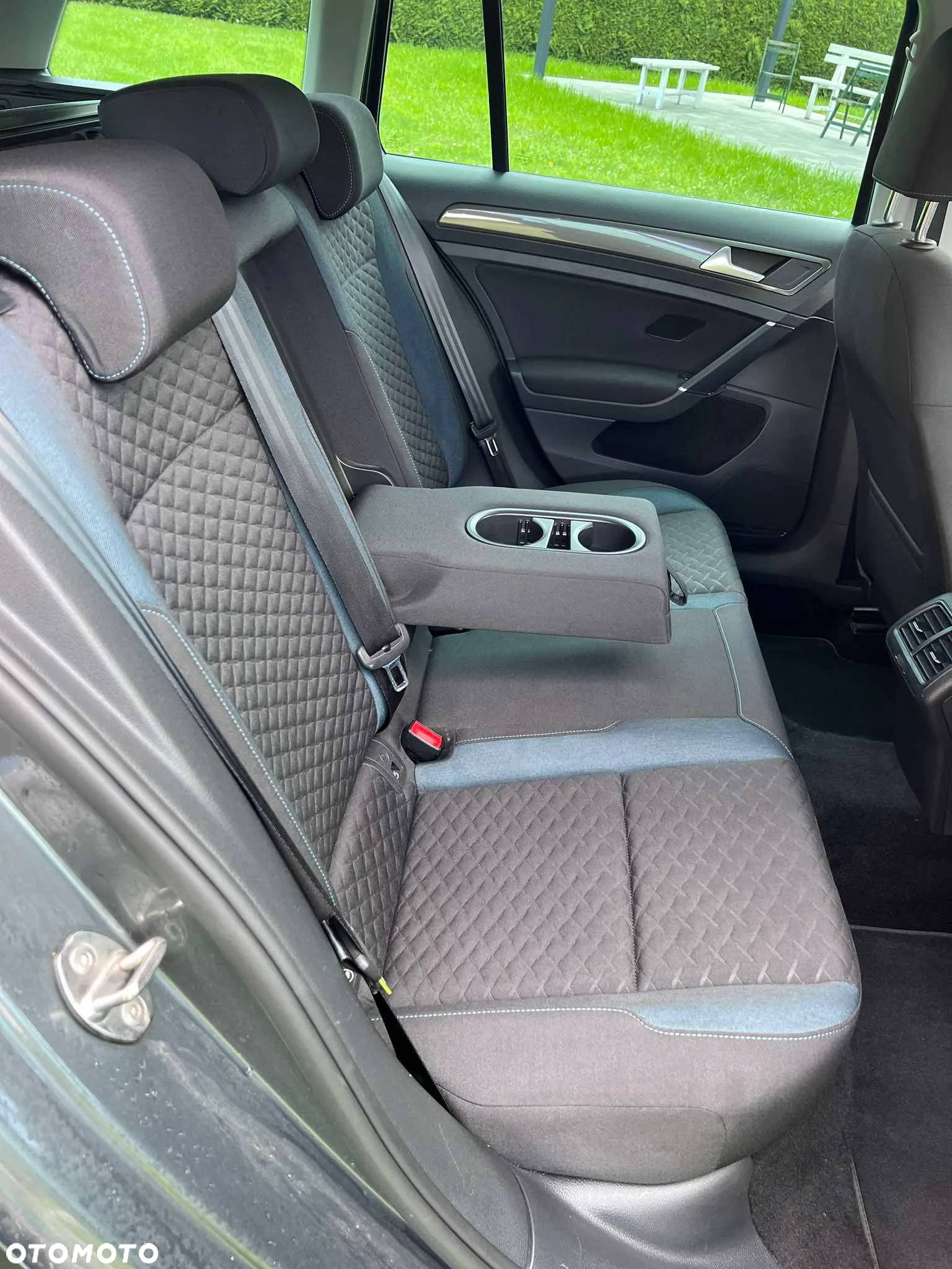 Volkswagen Golf 2.0 TDI SCR IQ.DRIVE - 19