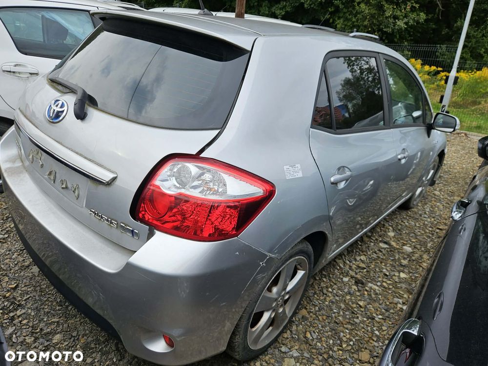 Toyota Auris 1.8 HSD Luna - 8