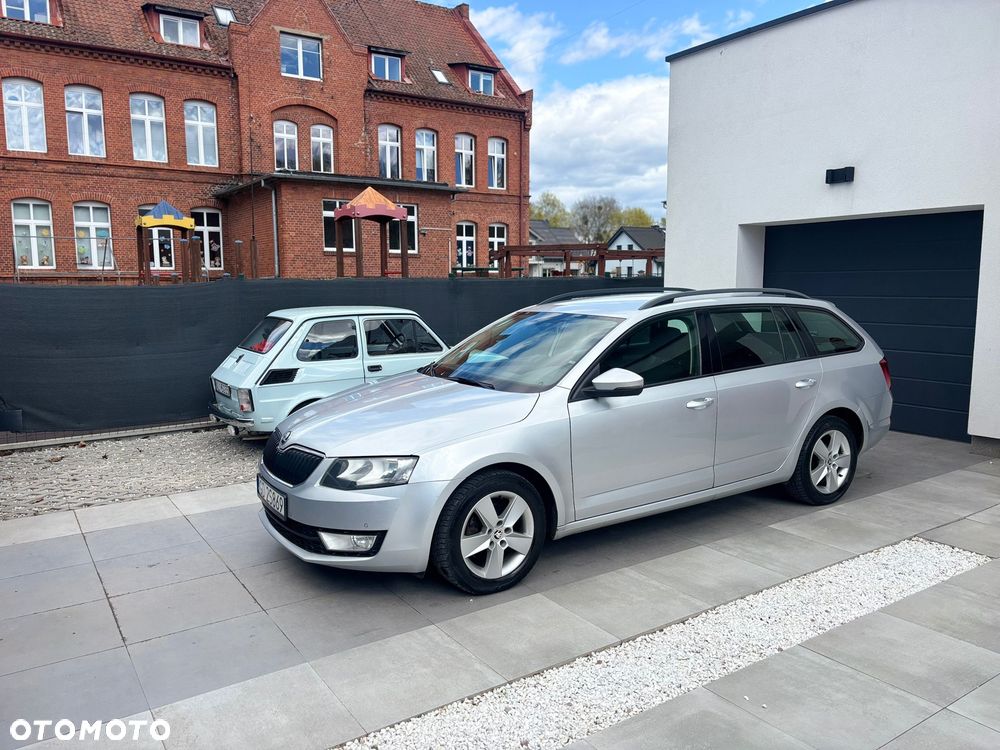 Skoda Octavia 1.6 TDI Ambition - 2