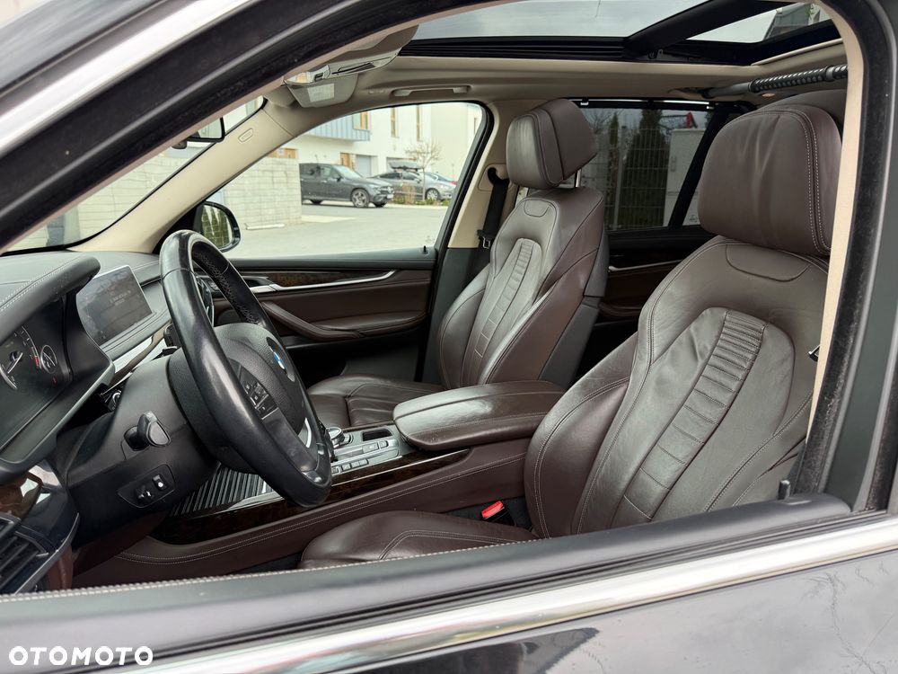 BMW X5 xDrive35i - 26