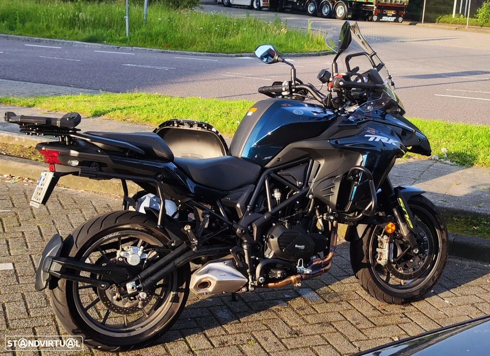 Benelli TRK 502 - 5