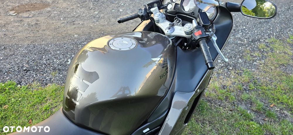 Honda CBR - 4