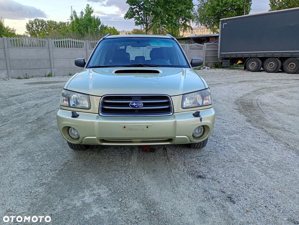 Subaru Forester 2.0X Turbo - 1