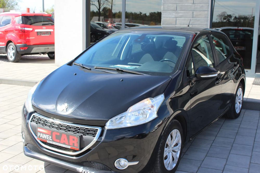 Peugeot 208 82 VTI Allure - 2