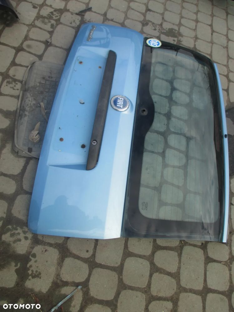 klapa Fiat Panda  II - 2