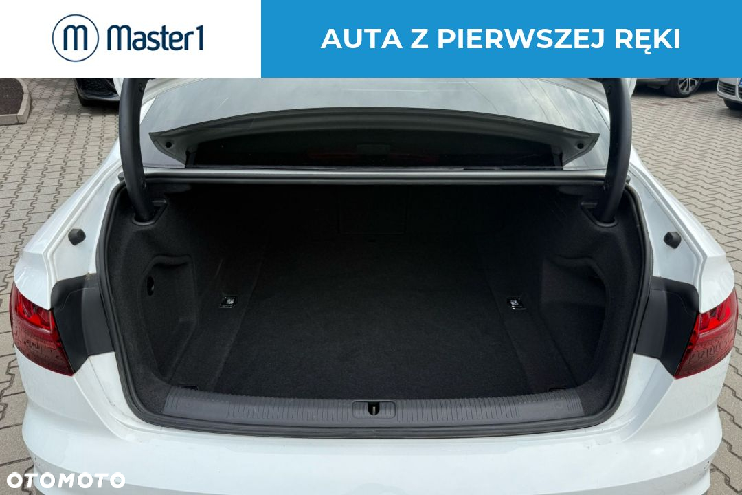 Audi A4 35 TFSI mHEV S Line S tronic - 12