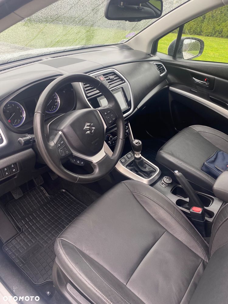 Suzuki SX4 S-Cross 1.4 Boosterjet Allgrip Comfort+ - 13