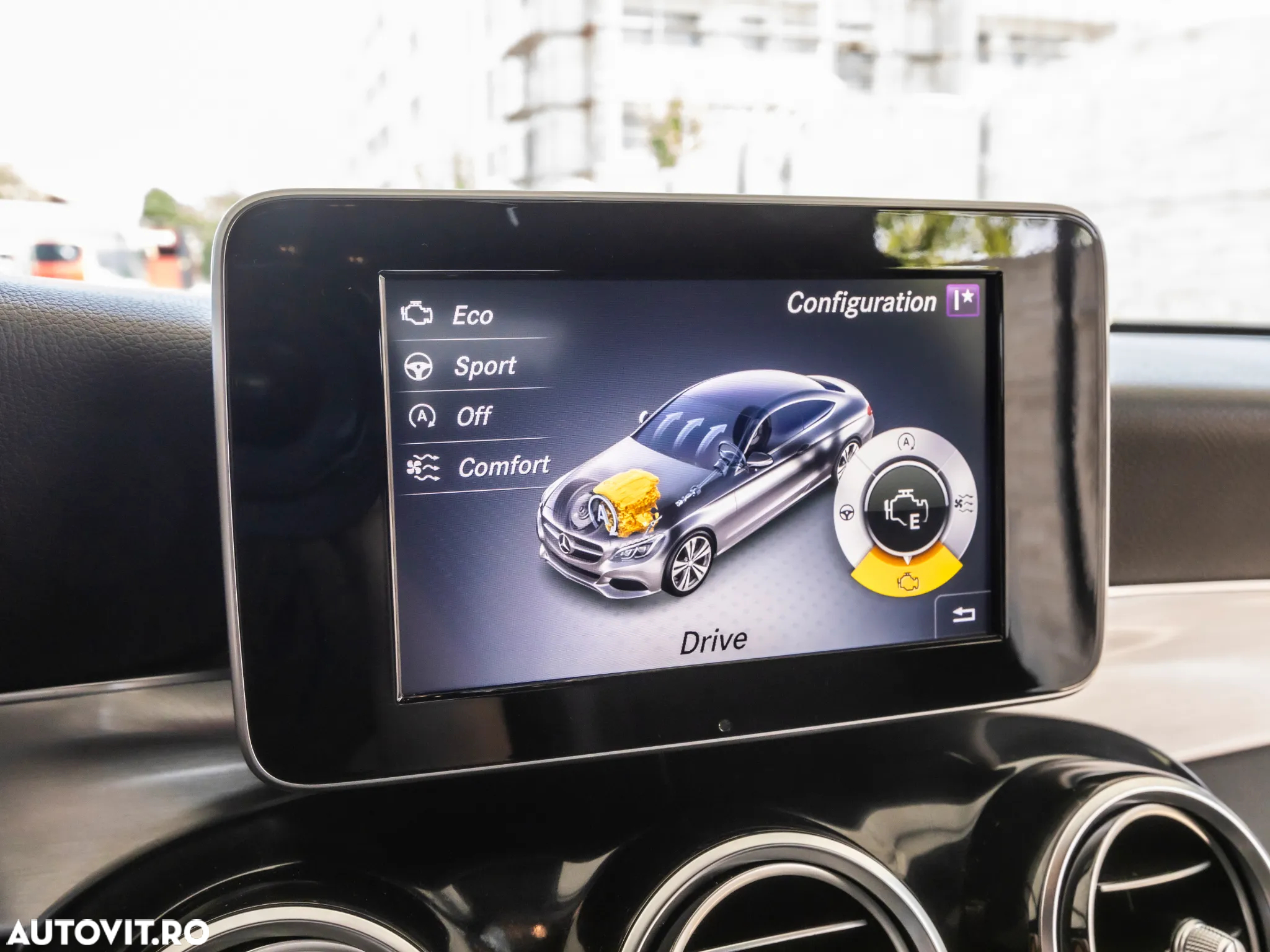Mercedes-Benz C 180 Coupe 7G-TRONIC AMG Line - 23