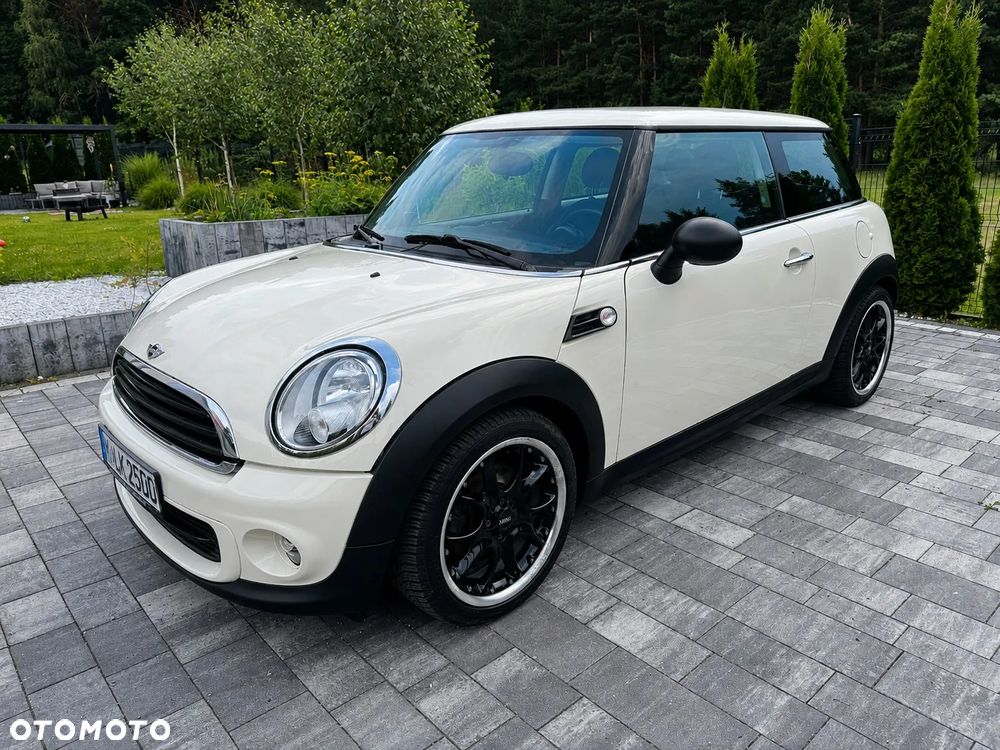MINI ONE - 4