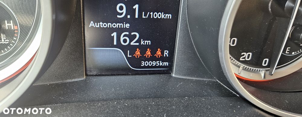 Suzuki Swift 1.2 Premium Plus - 38