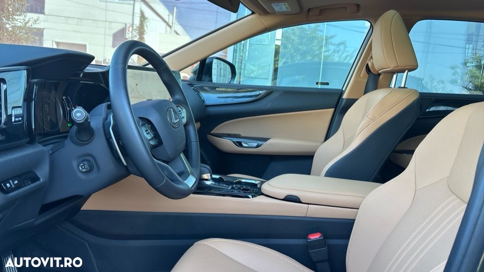 Lexus Seria NX 450h+ AWD CVT PHEV Executive - 11
