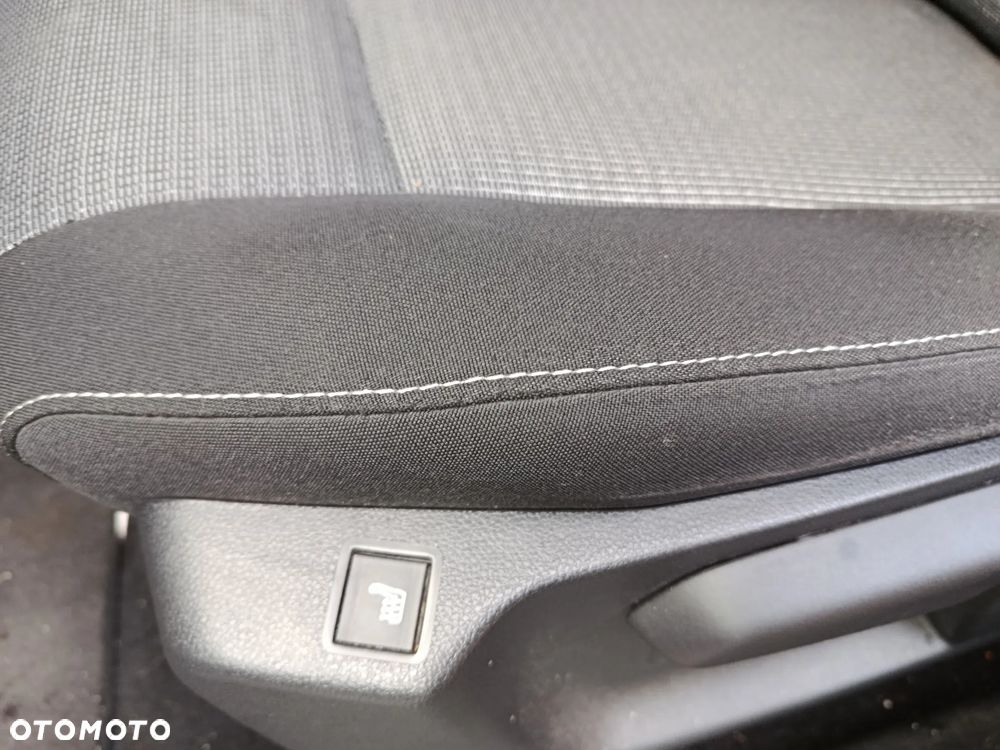 Toyota Proace City Verso 1.5 D-4D L2 Team Deutschland 7-Sitzer - 27